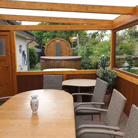 בית נופש Vera Wellness Ferienhaus *