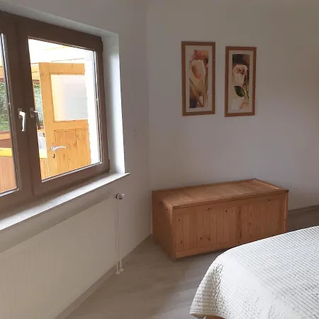 Vera Wellness Ferienhaus בית נופש *